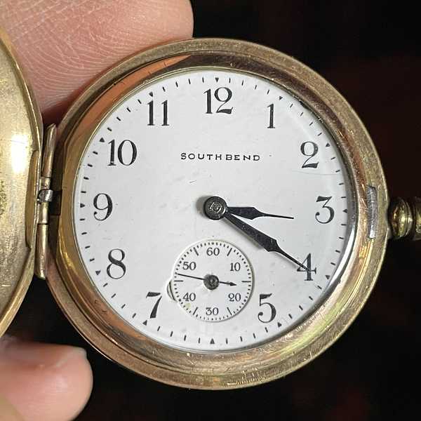 1912 South Bend Watch Grade 100 Simple white and black dial