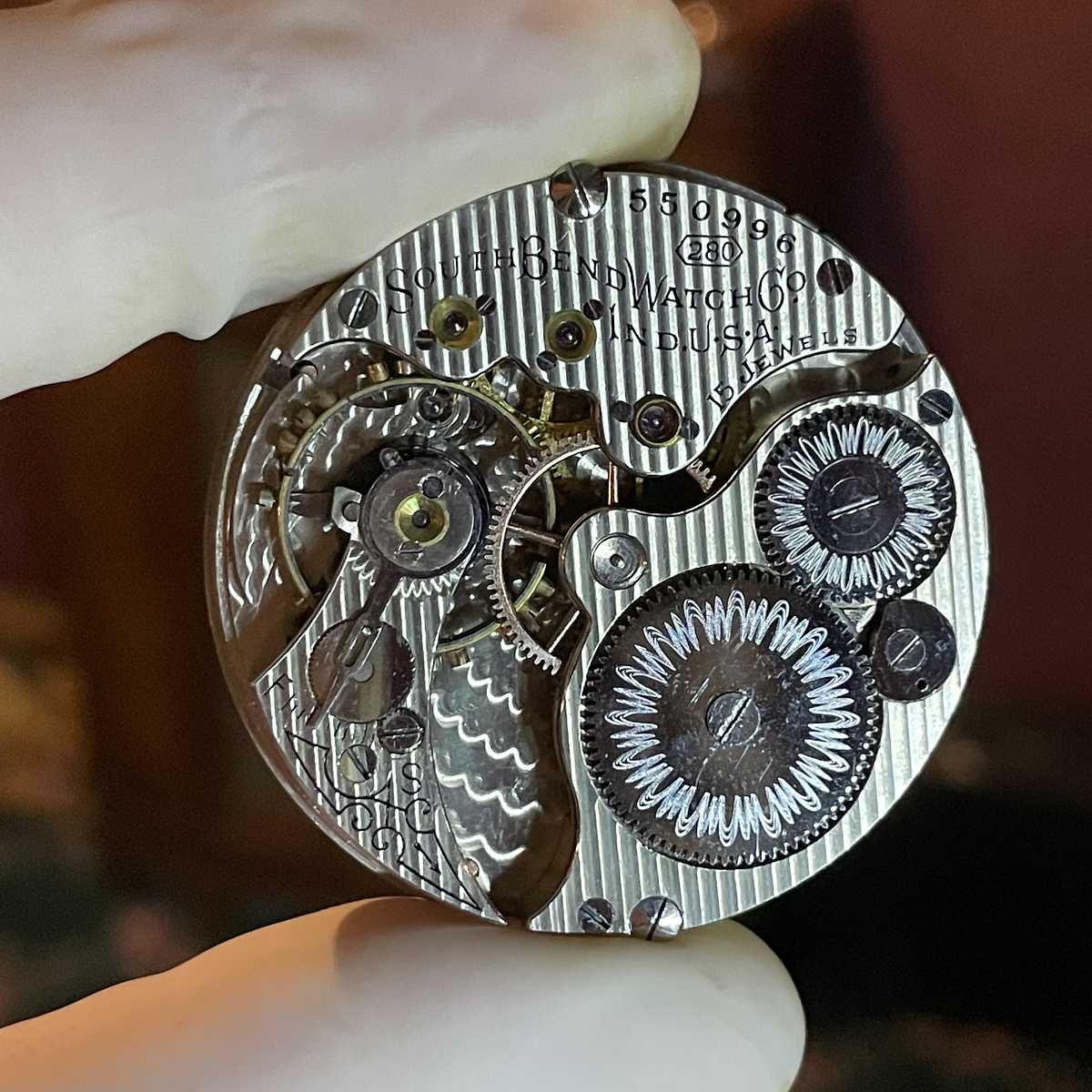 1909 South Bend Watch Grade 280 Movement with vertical damaskeening
